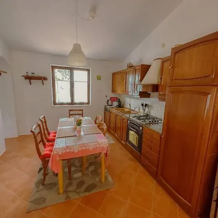 Lucky Day * Πούλα